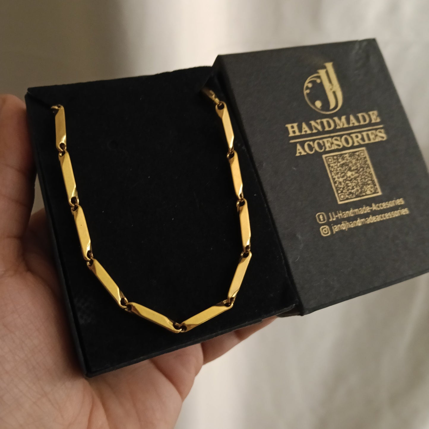 سلسلة رجالي دولار